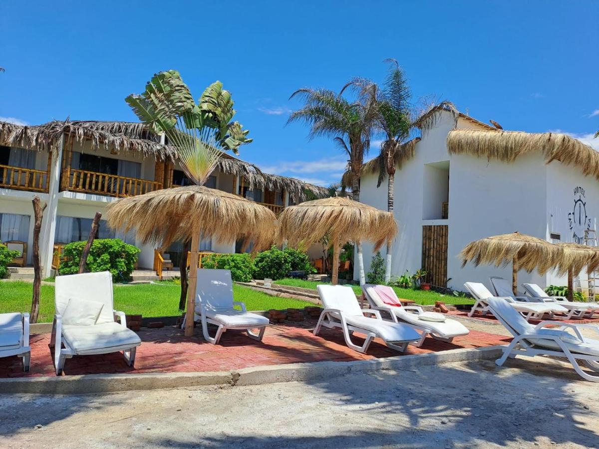 Hotel Casa Mediterranea Mancora Bagian luar foto