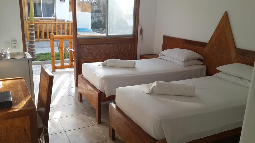 Hotel Casa Mediterranea Mancora Ruang foto